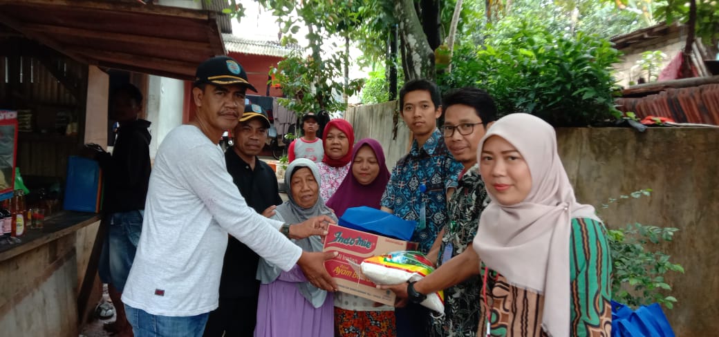 PDAM Tirta Asasta Turun Langsung Berikan Bantuan Kepada Korban Banjir