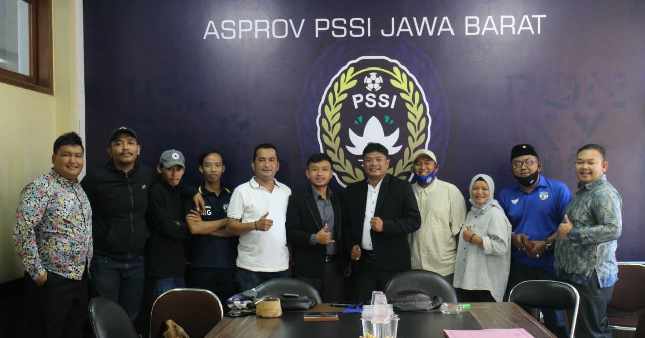 Perseteruan Berakhir, Handiyana Sah Jadi Pemilik Klub Persikad 1999