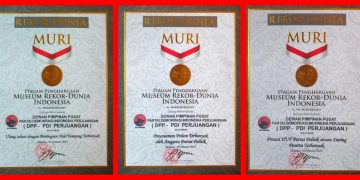 PDI Perjuangan Diganjar 3 Piagam Rekor Dunia