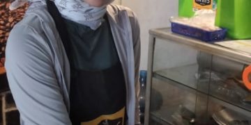 Berawal dari Silaturahim Teman SMP, 3 Wanita Muslimah ini Sukses Membangun Coffee Shop “eNYeeS”