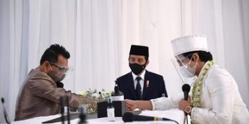 Presiden Joko Widodo Dan Ibu Negara Iriana, Hadiri Akad Nikah Aurel Dan Atta