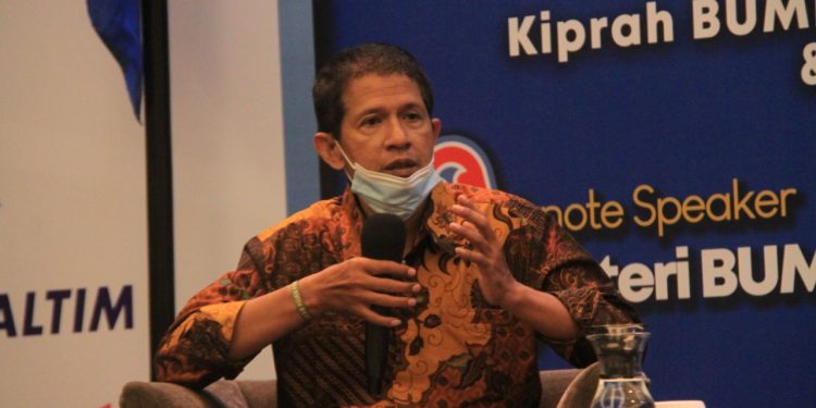 Kang Emil Menduakan Cinta