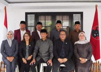 Fraksi PDI Perjuangan Kritik Keras Naskah Akademik Raperda Yang Cuma Copy Paste