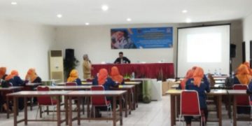 Kasi Ekbang Kelurahan Tapos : “Semoga Terbentuk Komunitas Menjahit Di Tapos”