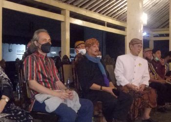 Tetapkan Putra Mahkota , PB XIII Gelar Ringgit Dengan Lakon Parikesit Jumeneng Ratu di Sasana Mulya