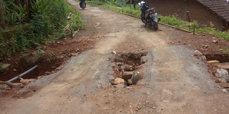 Proyek Siluman Bernilai Milyaran Rupiah Mangkrak di Jepara, dikeluhkan Masyarakat Petani