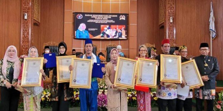 Hari Ulang Tahun DPRD Kota Depok Ke-23 Tahun 2022, 7 Anggota DPRD Kota Depok Meraih Penghargaan BKD Award