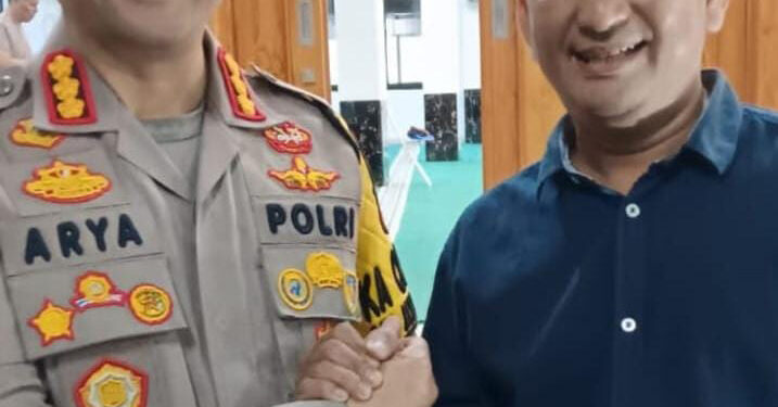 Warga Depok Sambut Kapolres Depok Yang Baru Kombes Arya Perdana