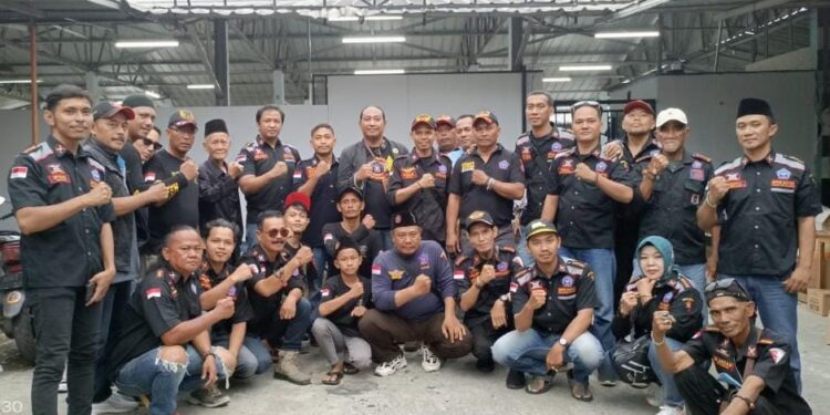 BPPKB Ranting Tugu Cimanggis Kembali Gelar Pembagian Takjil
