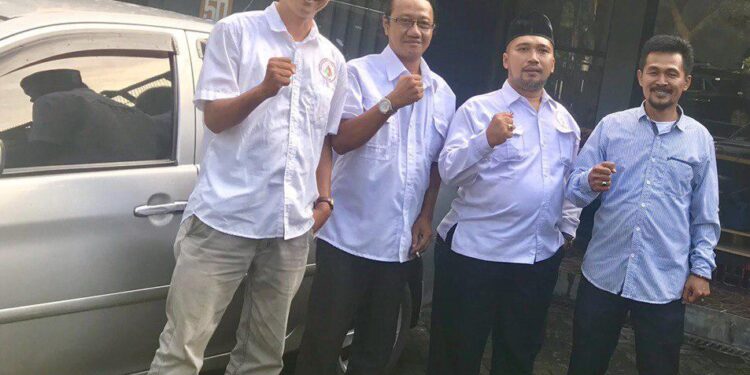 Impor 1 Juta Ekor Sapi? PETANI: Ingat Manifesto Kampanye Nasional GERAKAN SUSU UNTUK ANAK INDONESIA SEHAT DAN CERDAS!