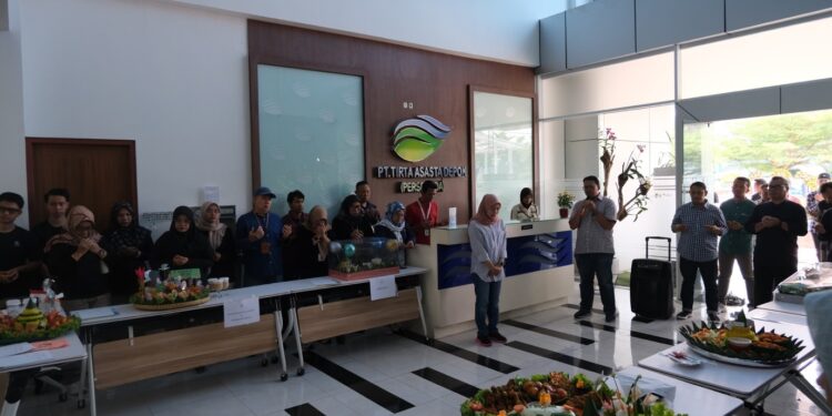 Jumat Berkah Hingga Susur Sungai Ciliwung, Tirta Asasta Depok Rayakan HUT Ke-13