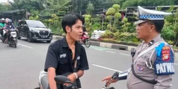 Operasi Keselamatan Jaya 2025, Polres Metro Depok Beri Teguran Ribuan Kendaraan