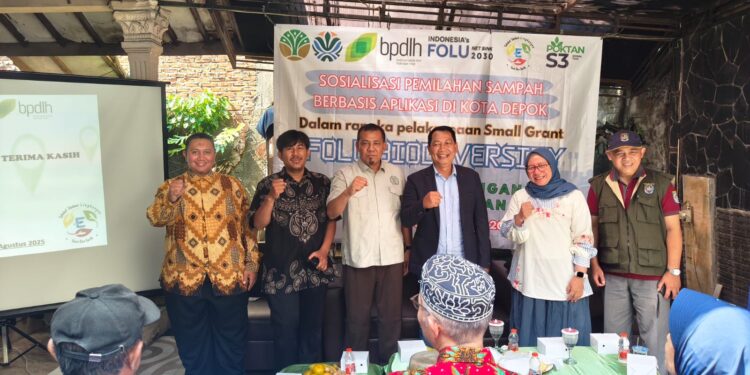 Wujud Nyata Gerakan Lingkungan: Aplikasi “Depok Bersih” Sukses Kurangi Sampah Hingga 50% Lebih di Masa Uji Coba