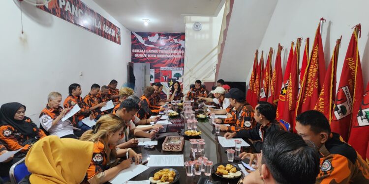 Pemuda Pancasila Depok Bertekad Lanjutkan Misi Sosial, Bersihkan Ciliwung dan Santuni Dhuafa