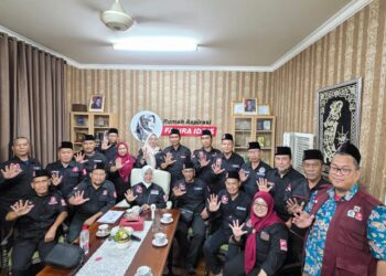 FAHIRA IDRIS dan BANG JAPAR Bersepakat Polri Harus Tetap di Bawah Presiden RI Sesuai Amanat Reformasi dan Konstitusi.