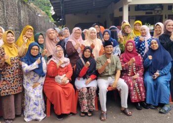 Sinergi Bottom-Up: Ketua DPRD Depok Jawab Curhat Pengurus Bank Sampah Watul Khoir